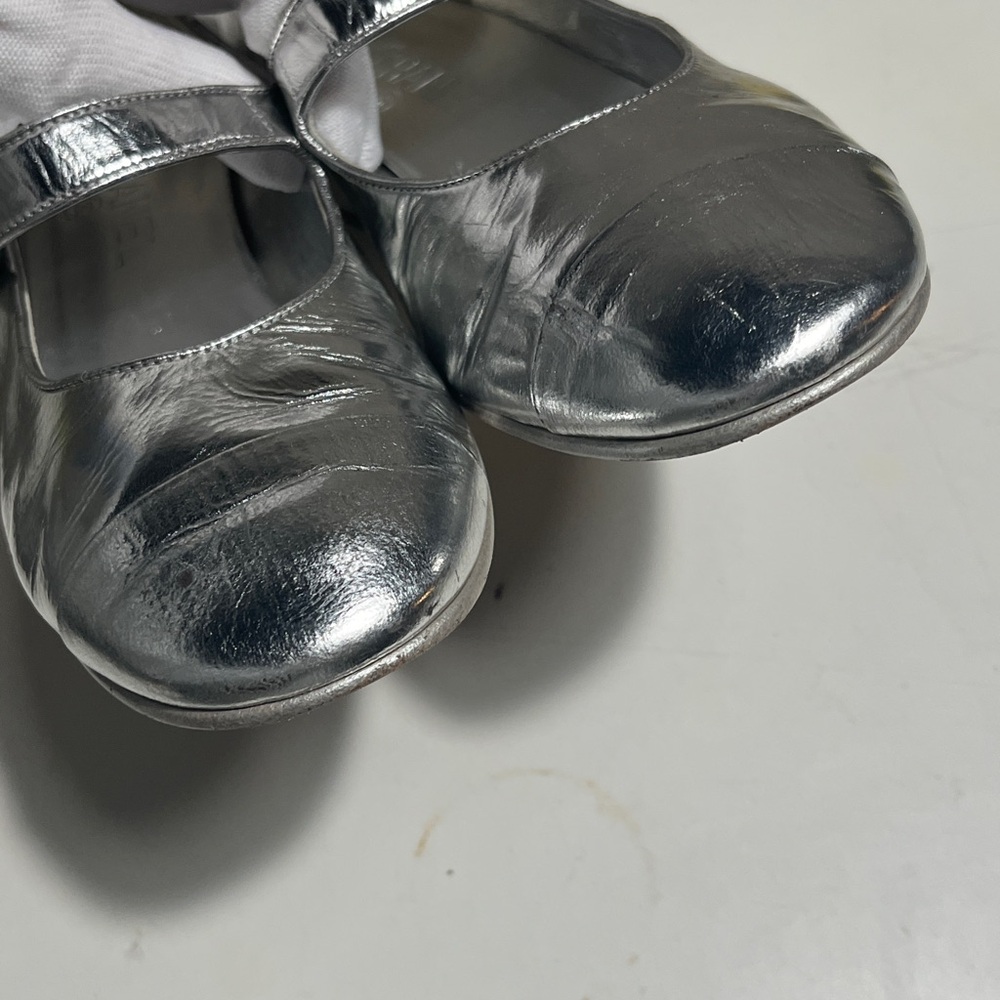 CHANEL Silver Mary Jane Flats with Strap - Picture 2 of 13